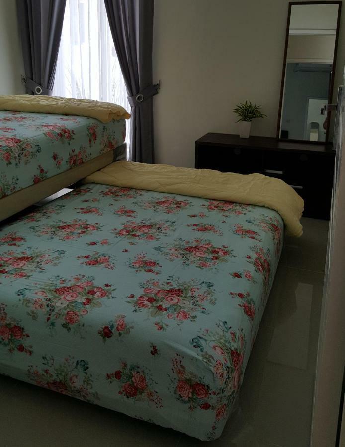 Rz Villa 1 Karangploso Bagian luar foto